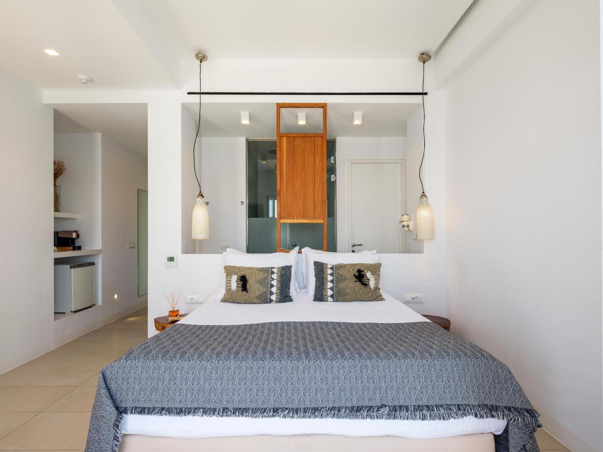 Bluetopia Suites Mykonos Town Dış mekan fotoğraf