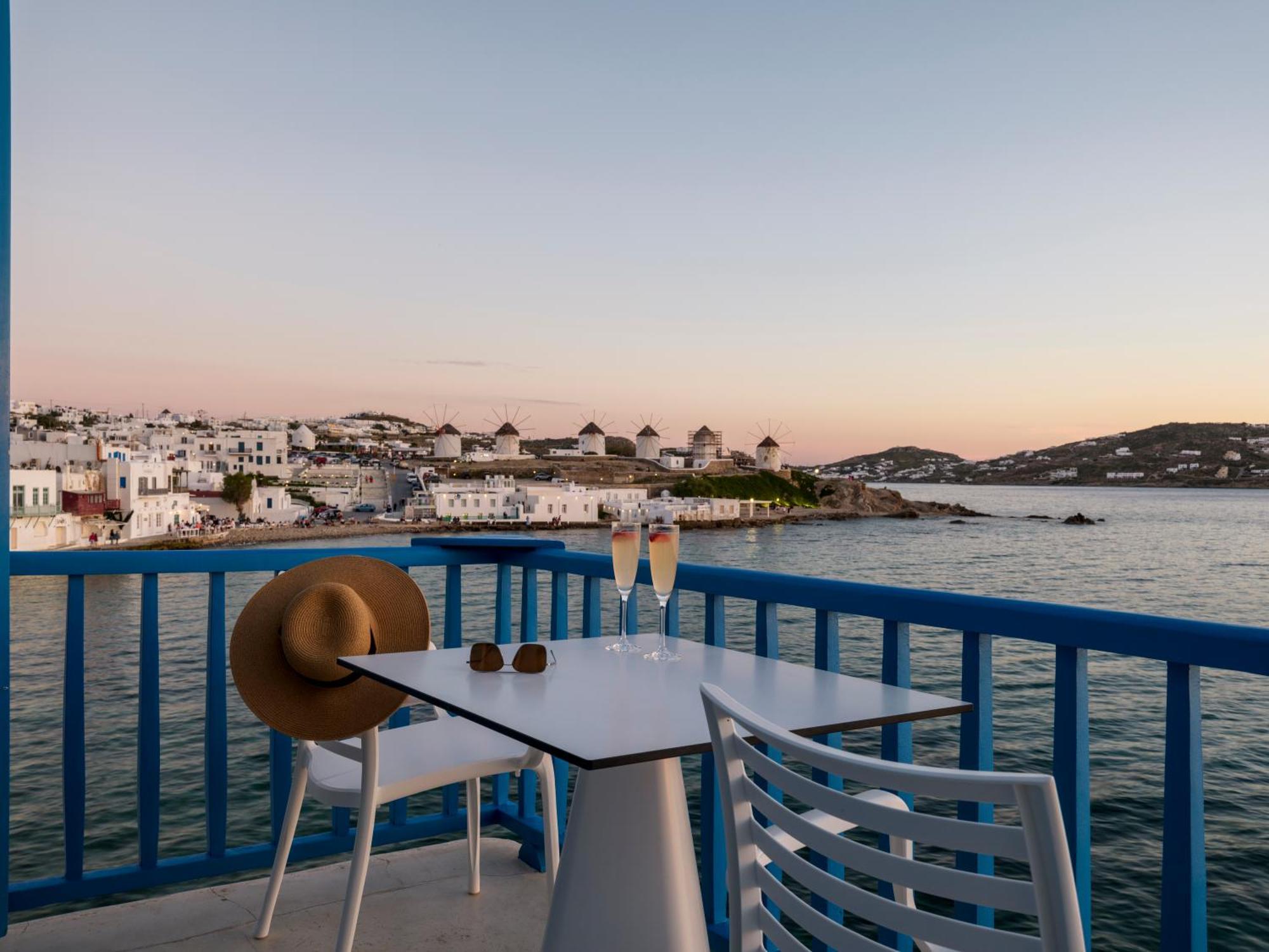 Bluetopia Suites Mykonos Town Dış mekan fotoğraf